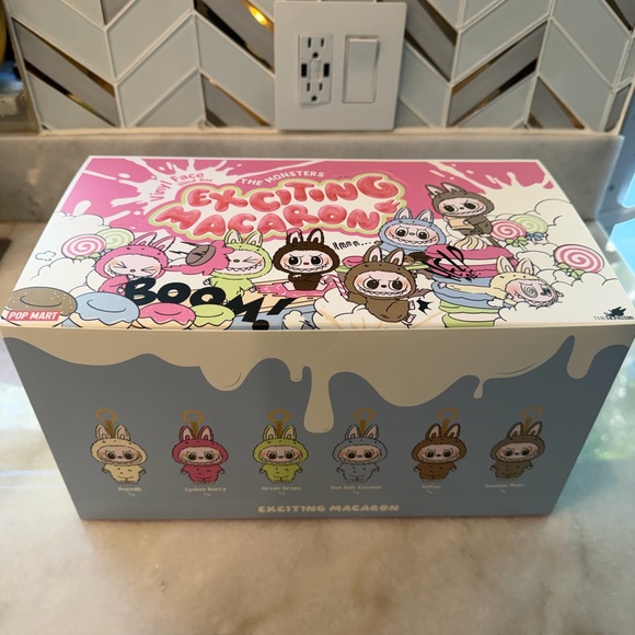 Authentic Pop Mart Exciting Macaron Labubu Plush Pendant | Lychee Berry - Picture 9 of 10